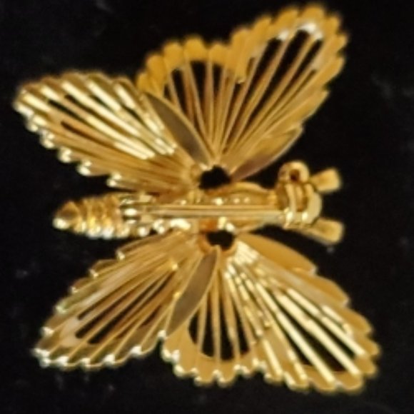 Vintage Golden Butterfly Lapel Pin - Picture 2 of 5